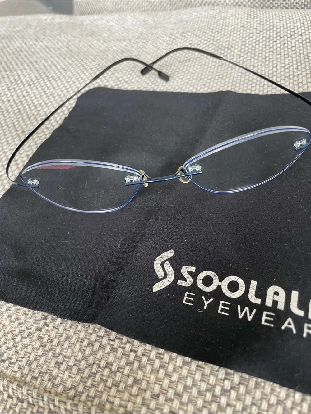 SOOLALA Eyewear Reading Glasses Rimless / Thin metal in the case